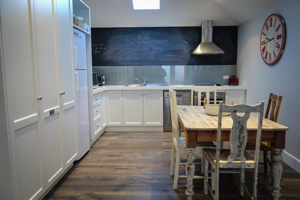 Pomegranate Guest House Хийлсвил Стая снимка